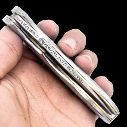 Hand Engraved Pocket Knife | D2 tool Steel
